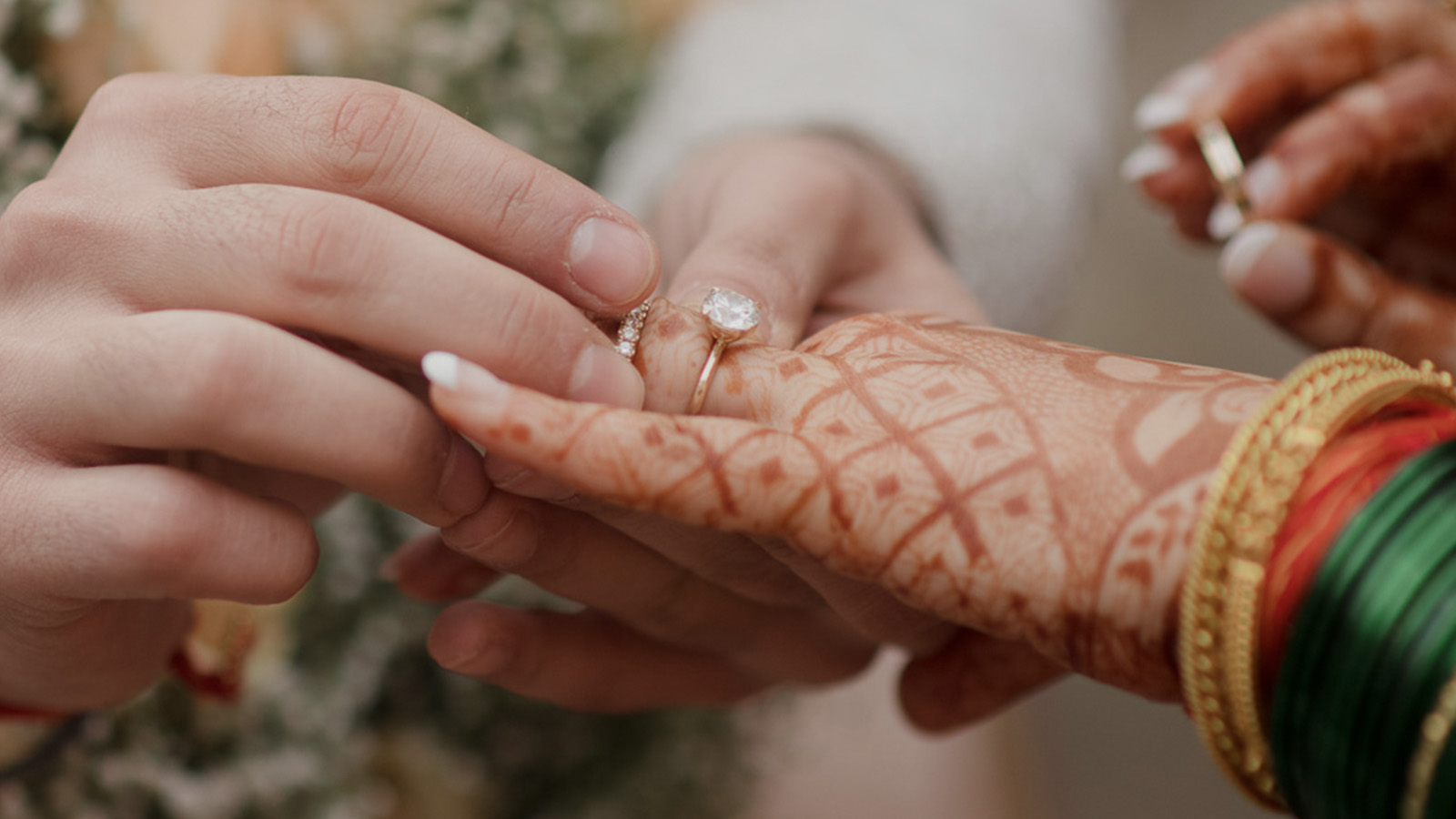 L'Engagement à Travers les Cultures : Comment un Couple a Amené New York à  Udaipur - Only Natural Diamonds, image size:1600x900