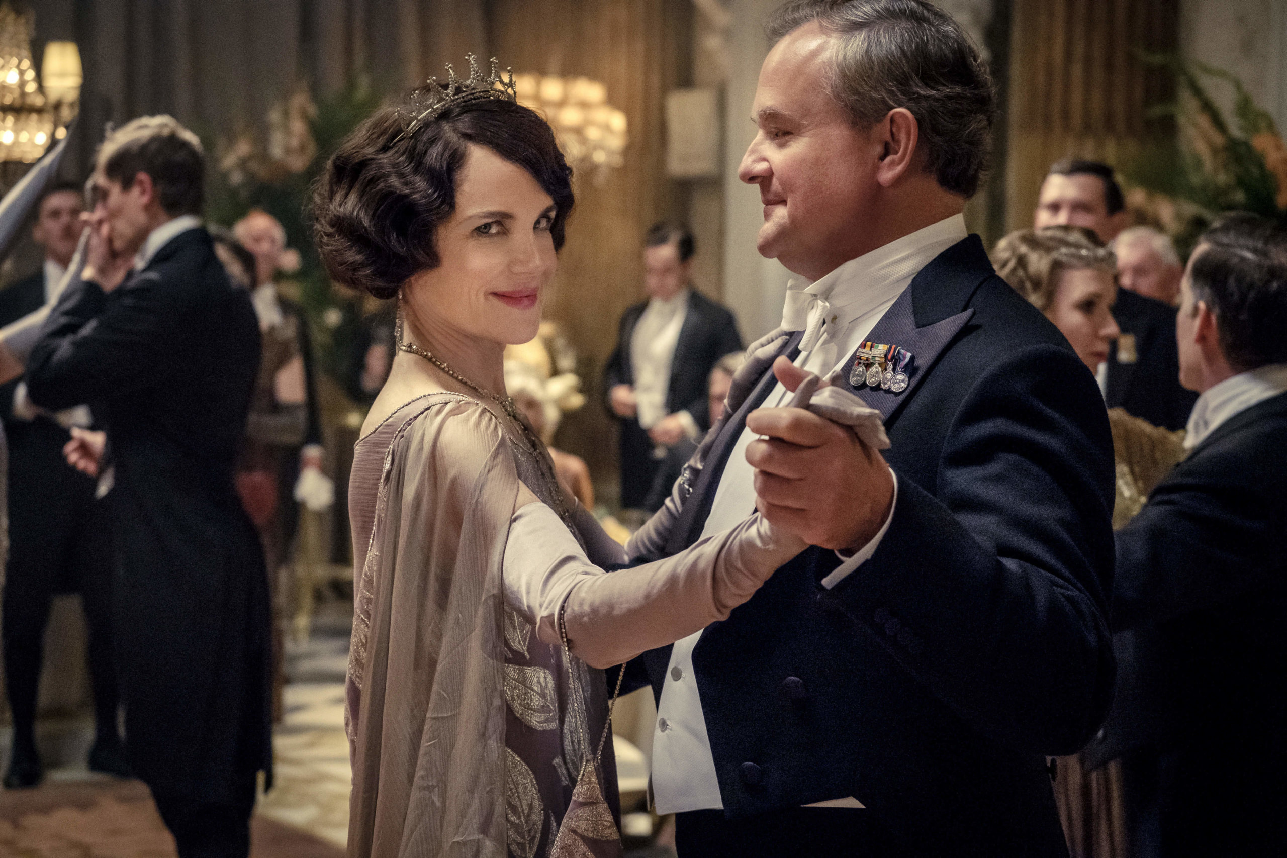 Diamonds in Movies Elizabeth McGovern stars as Lady Grantham and Hugh Bonneville as Lord Grantham in Downton Abbey. 