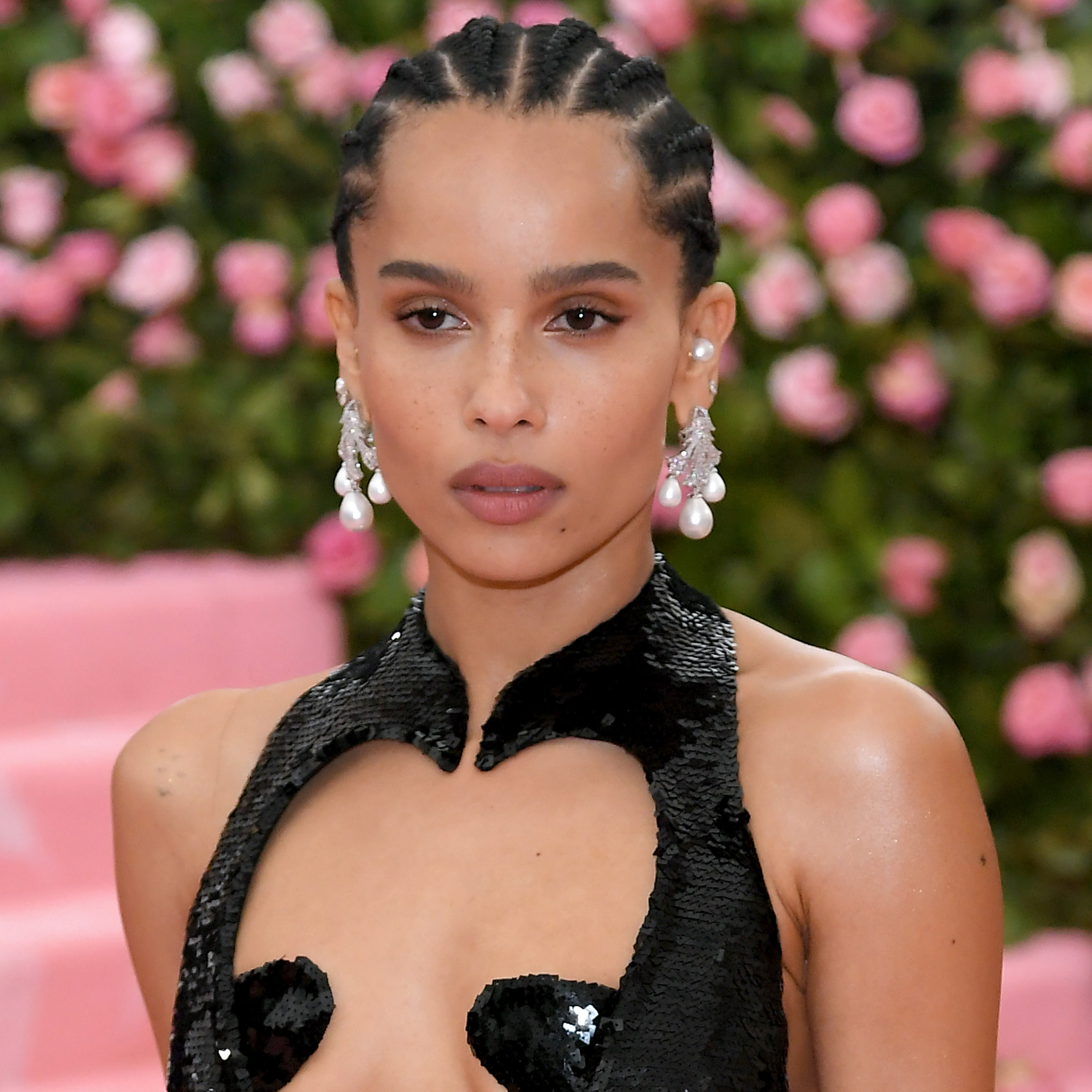 Girandole-style diamond earrings with pearls from Anabela Chan worn by Zoë Kravitz at Met Gal 2019
