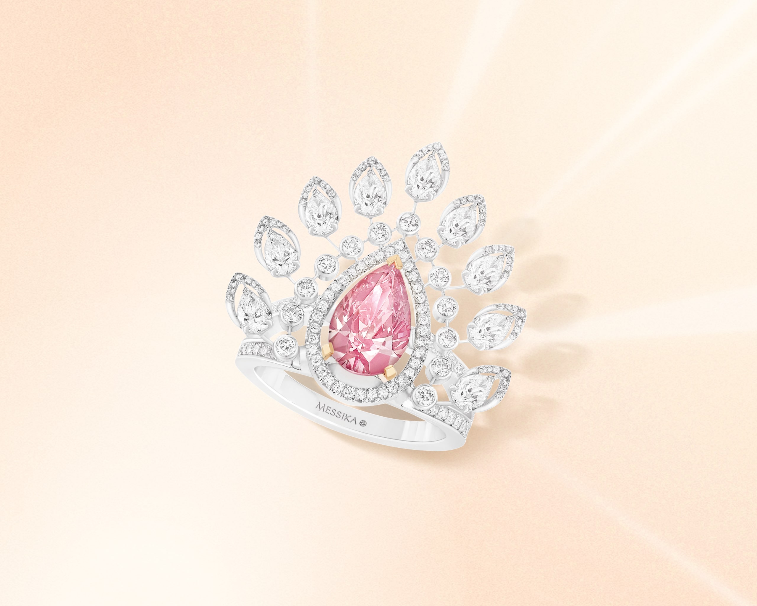 Chaque Diamant Rose est Un Miracle de la Nature 2 MAZ EPD HIJ Pink Diamonds Messika Desert Bloom Ring IMG 5x4 min