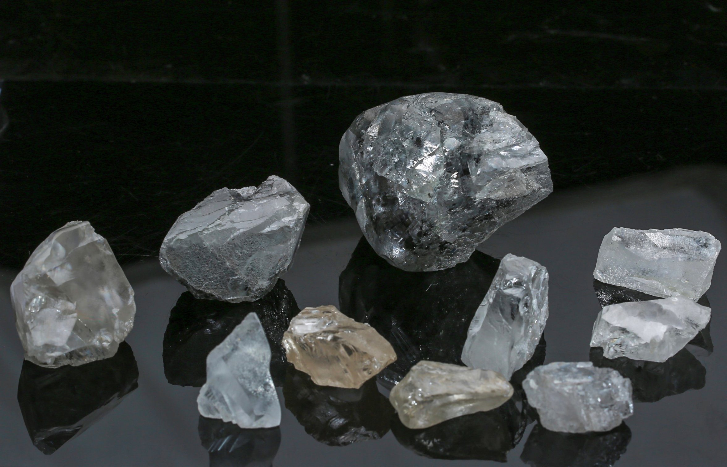 10 Incredible Diamond Discoveries in Botswana That Shook the World 7 Diamond Discoveries 998 carat diamond discovery.