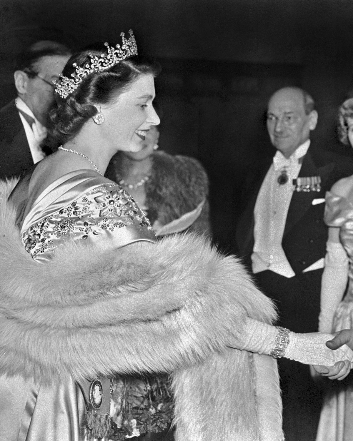 Kate Middleton’s Jewels: How The Princess of Wales Carries on a Royal Jewelry Legacy 18 Kate Middleton’s Jewels: How The Princess of Wales Carries on a Royal Jewelry Legacy