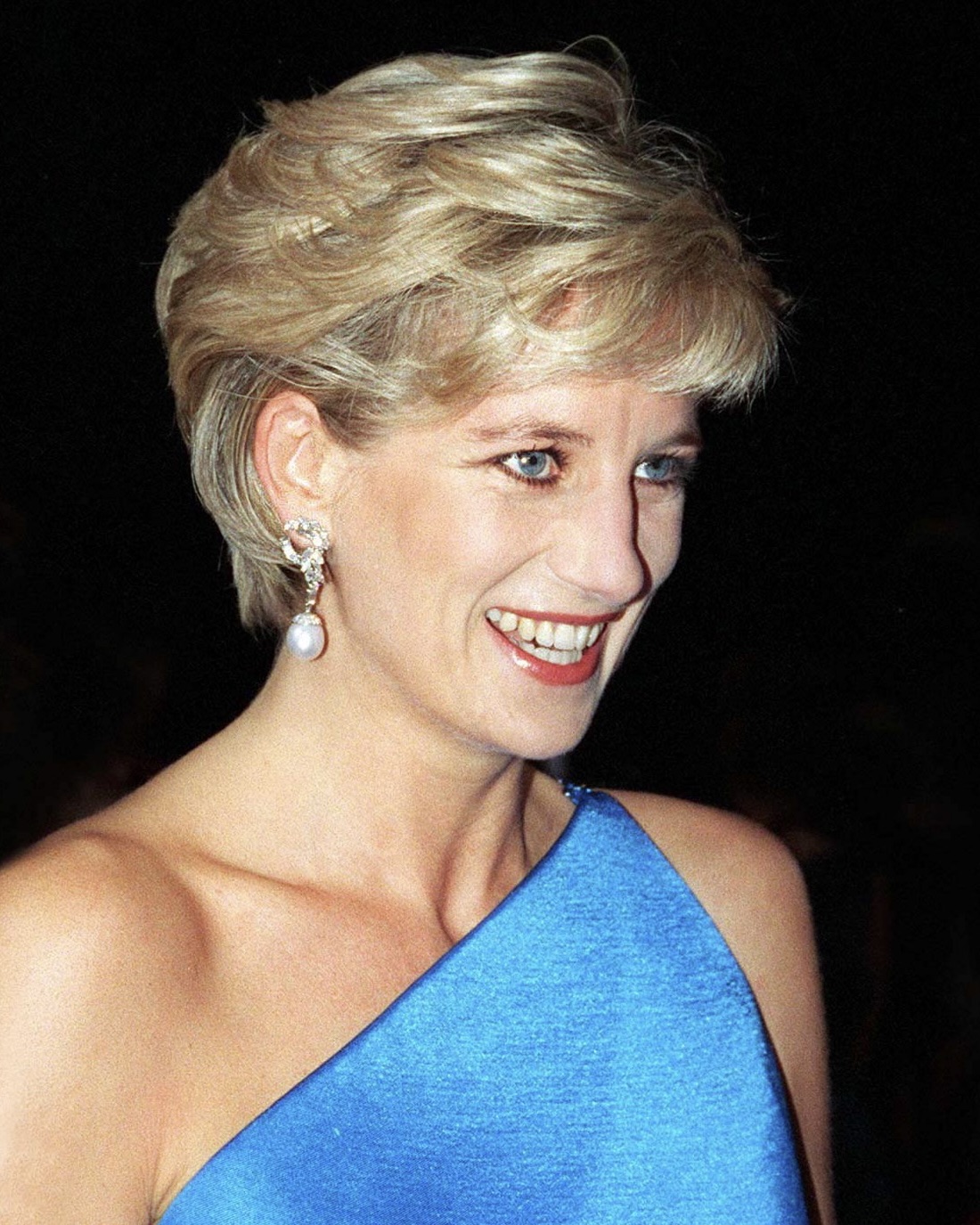Kate Middleton’s Jewels: How The Princess of Wales Carries on a Royal Jewelry Legacy 20 Kate Middleton’s Jewels: How The Princess of Wales Carries on a Royal Jewelry Legacy