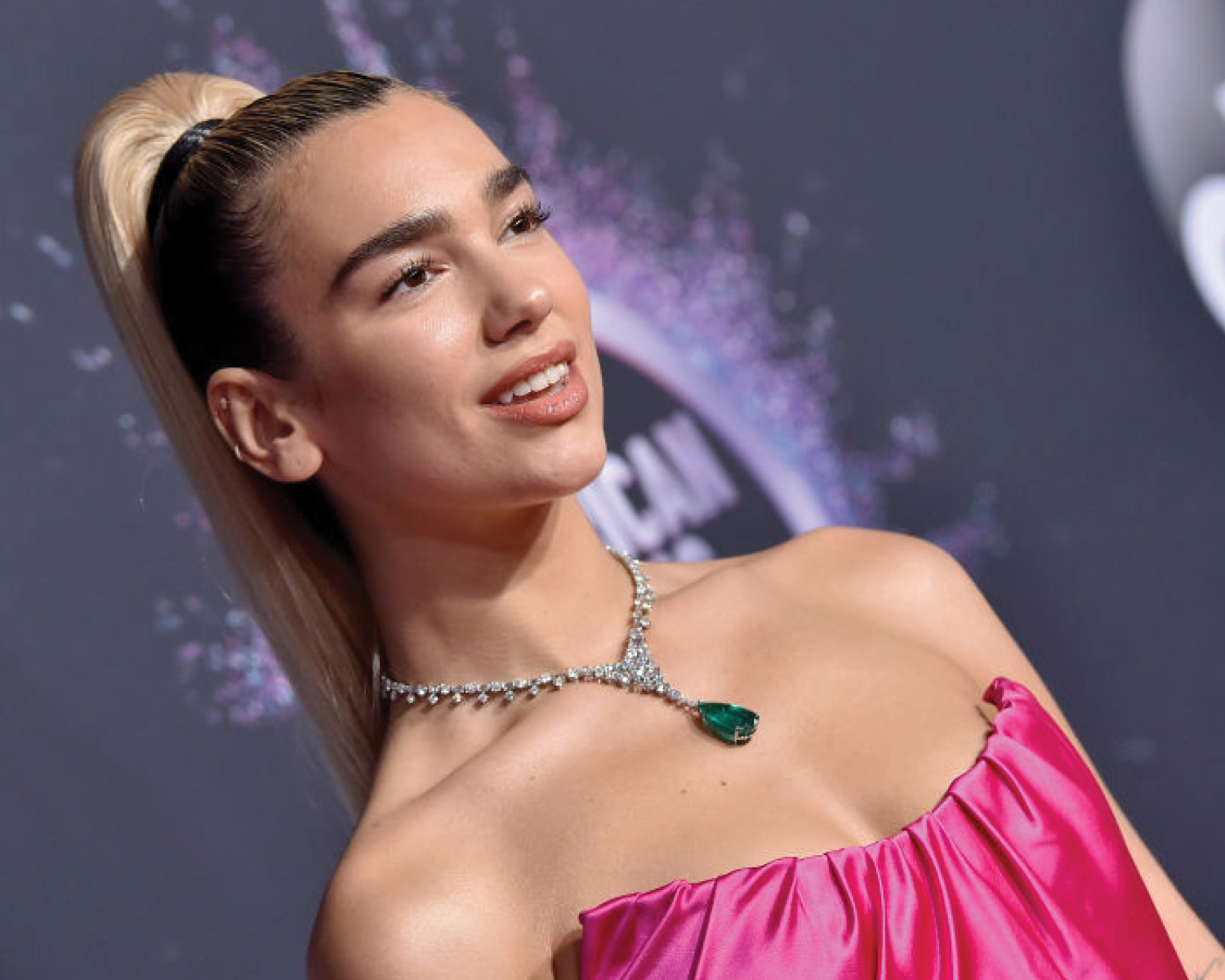 Celebrity Diamond Jewelry Dua Lipa - Only Natural Diamonds