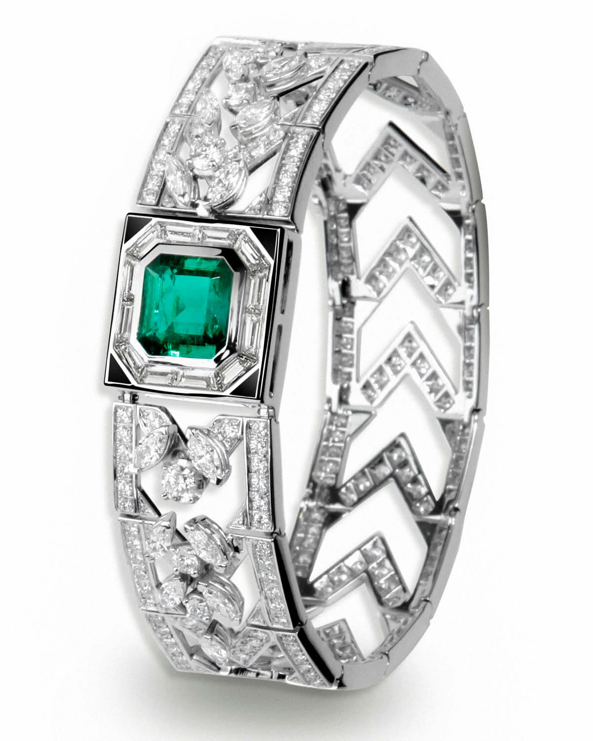 Emerald & Diamond Bracelet: White Gold