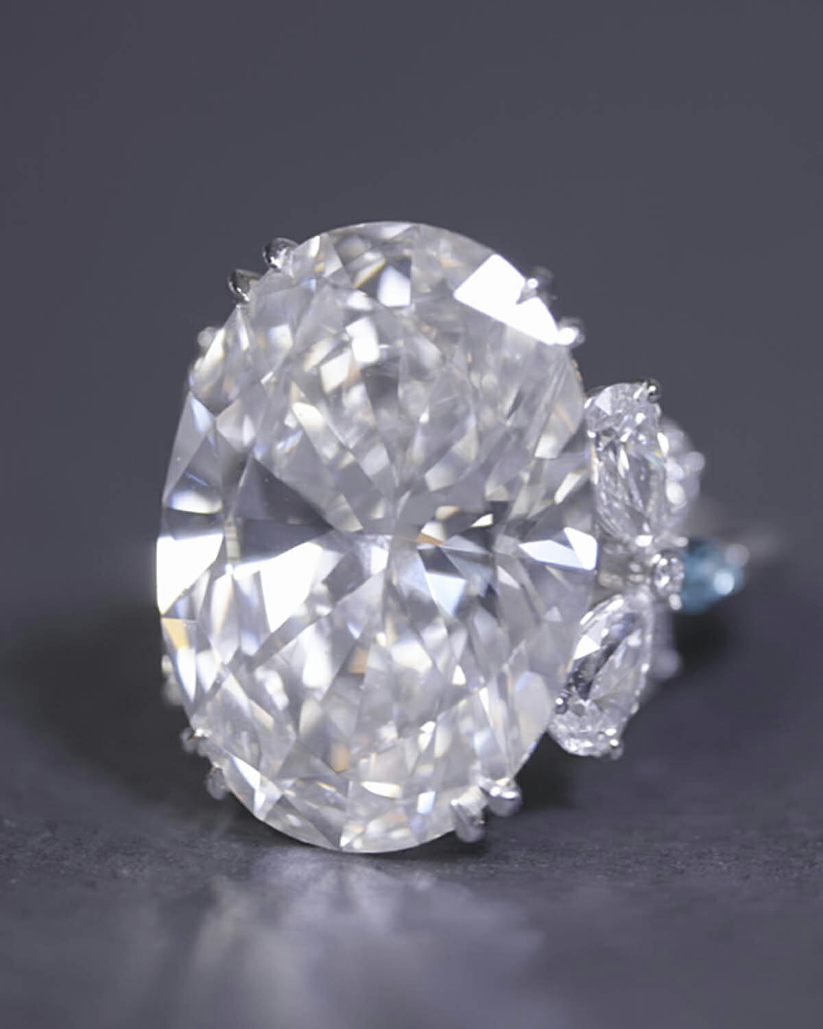 Jacob & Co. diamond ring