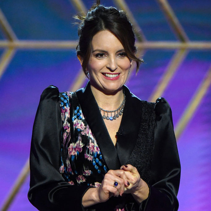 The Golden Globes Red Carpet Kicks Off Awards Season—And Consequently, the Year's Most Illuminating Diamond Trends 3 golden-globes-tina-fey-diamond-looks