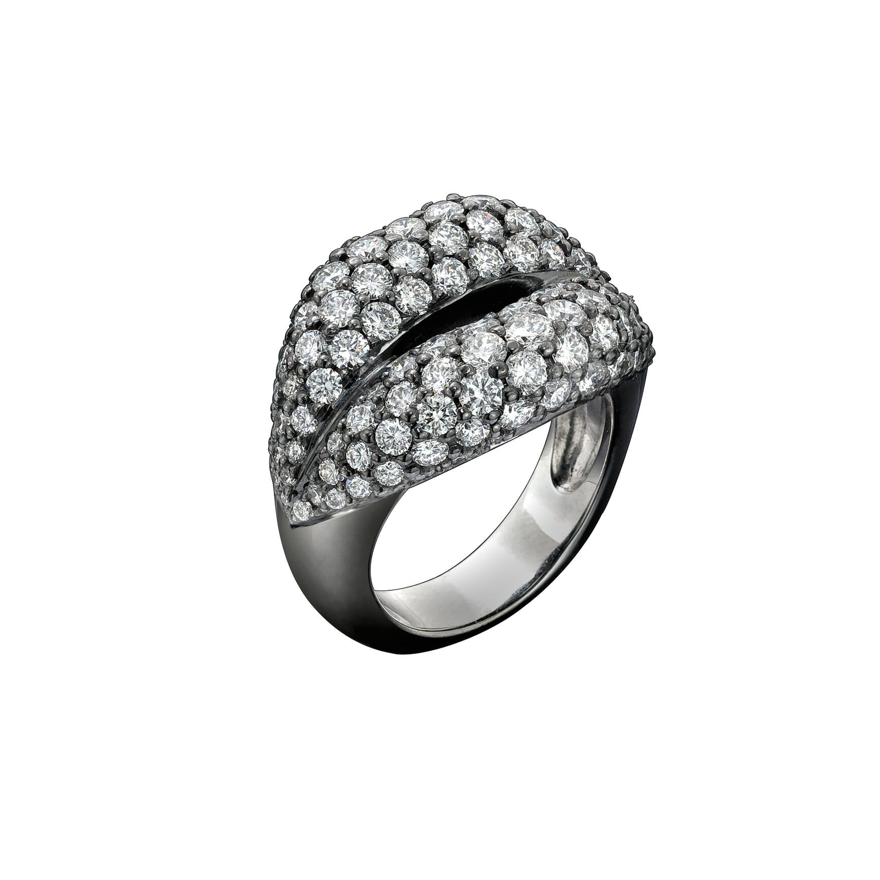 Solange the Hotlips diamond pave ring £28.000