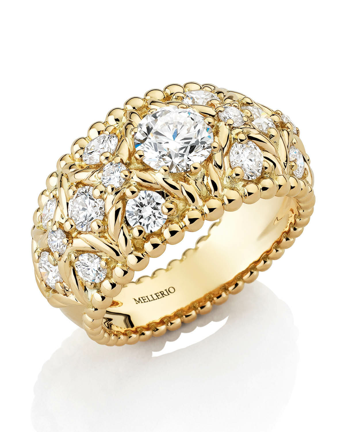 Bague Stresa in stone yellow gold 0.7 carats, paved with 16 diamonds (1.20).