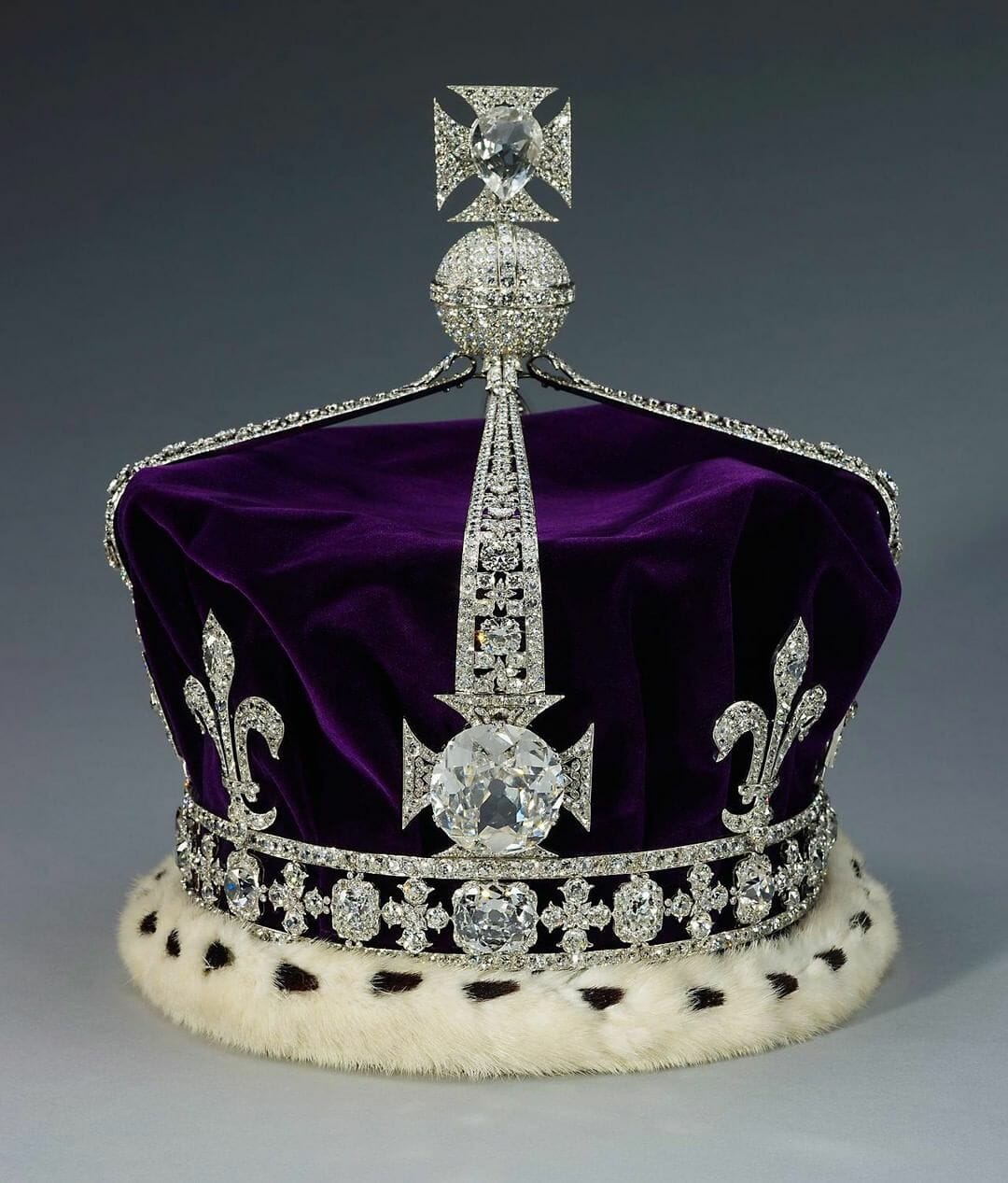 koh-i-noor diamondin the queen mother's crown