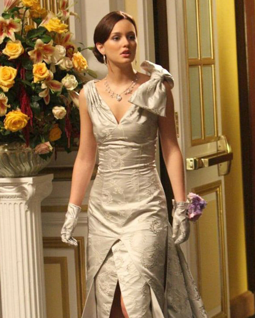 Leighton Meester as Blair Waldorf wearing diamonds