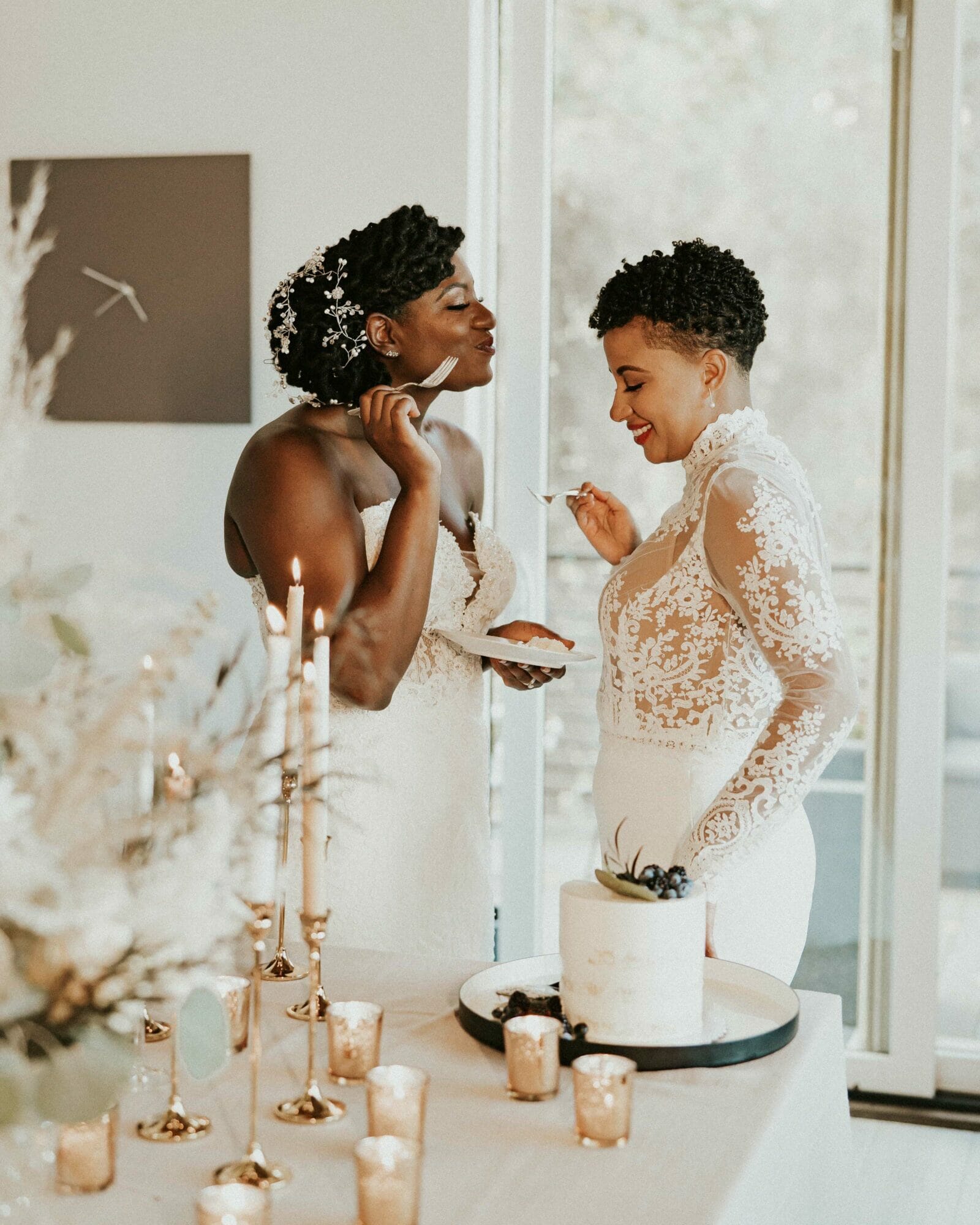 Adrienne Michelle and Brittany Glover wedding cake