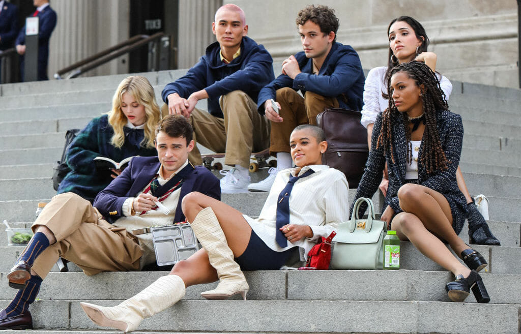 Gossip Girl Costume Designer Eric Daman On The Reboots Jewelry Looks