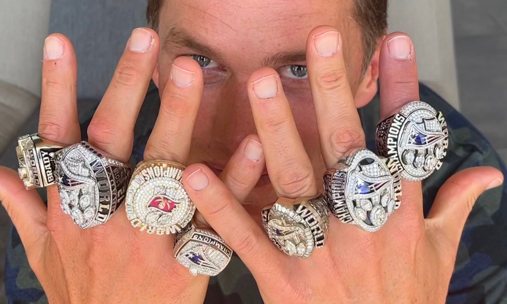 Are Super Bowl rings real diamonds?