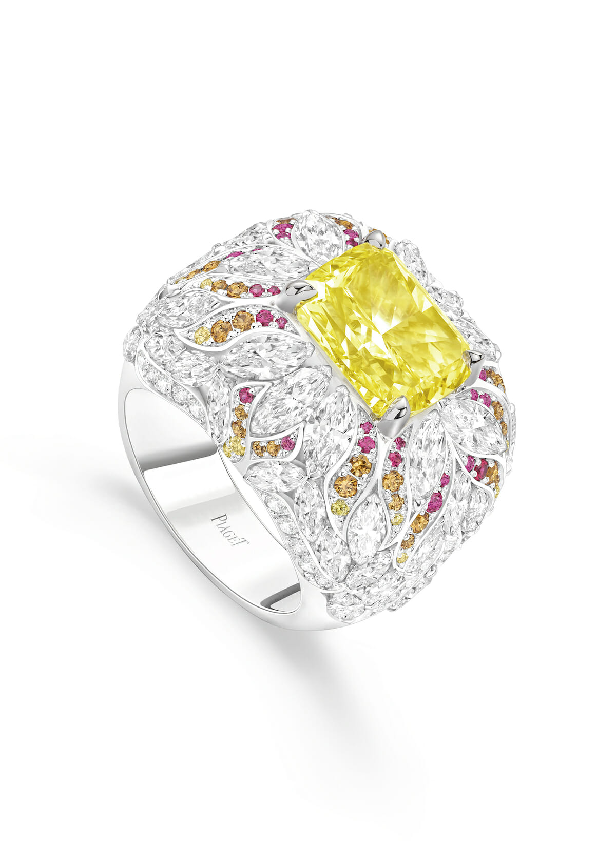 Les plus beaux diamants des collections de haute joaillerie de juin et juillet 68 Les plus beaux diamants des collections de haute joaillerie de juin et juillet