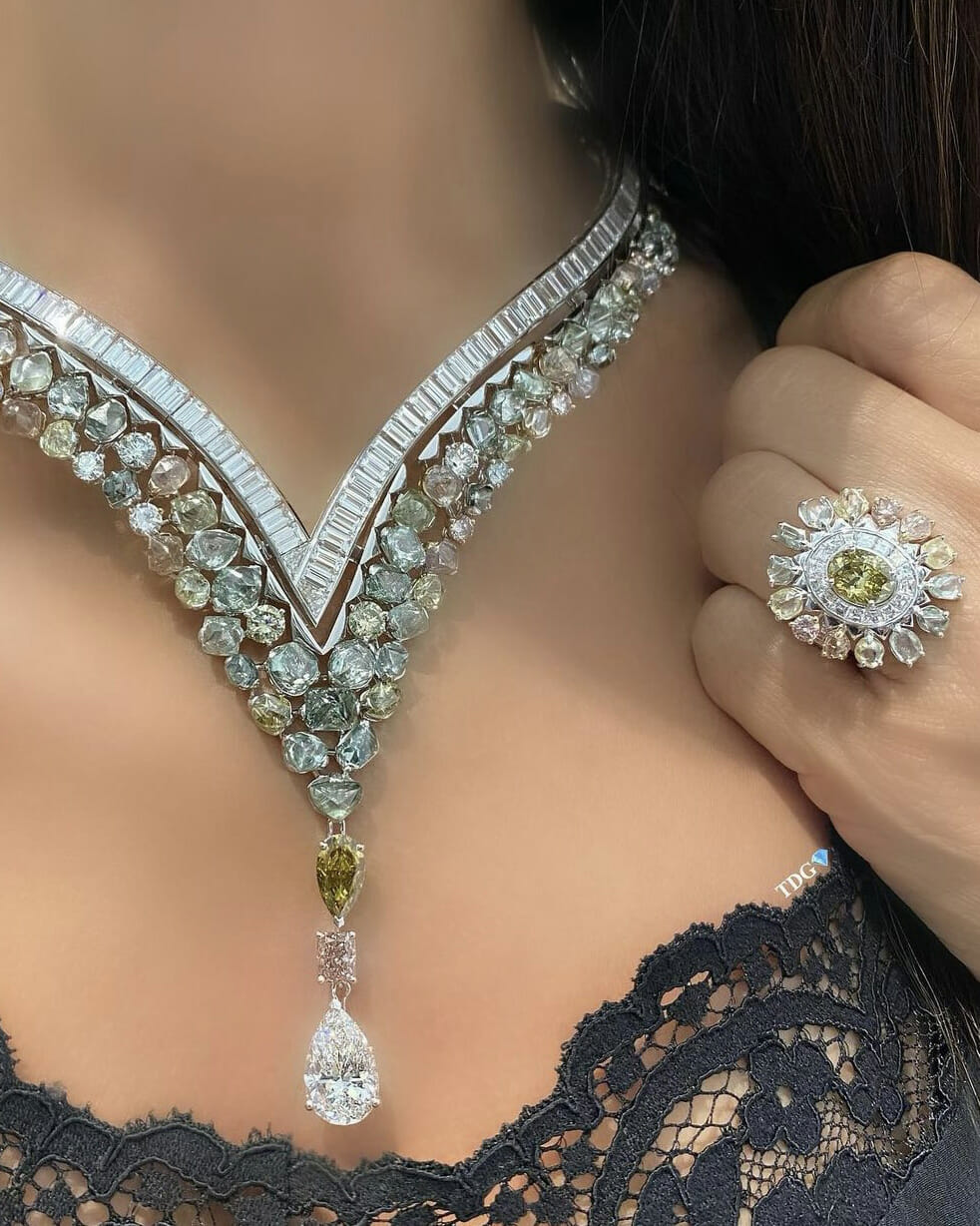 The Diamonds Girl Tracy Ellison wearing a De Beers Knysna Chameleon Necklace diamond necklace