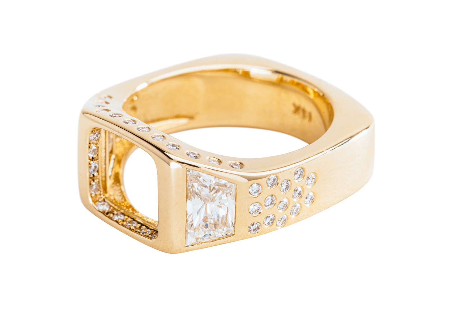 made by malyia diamond open signet ring eddi law roach met gala
