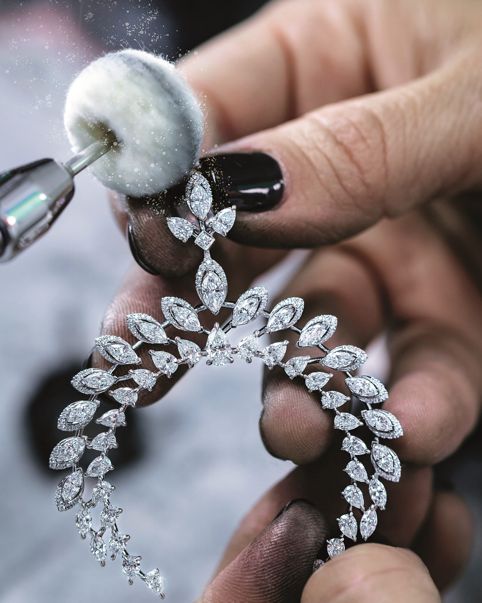 Add Sparkle to Your Coffee Table with “Diamonds: Diamond Stories” 7 assouline book diamonds