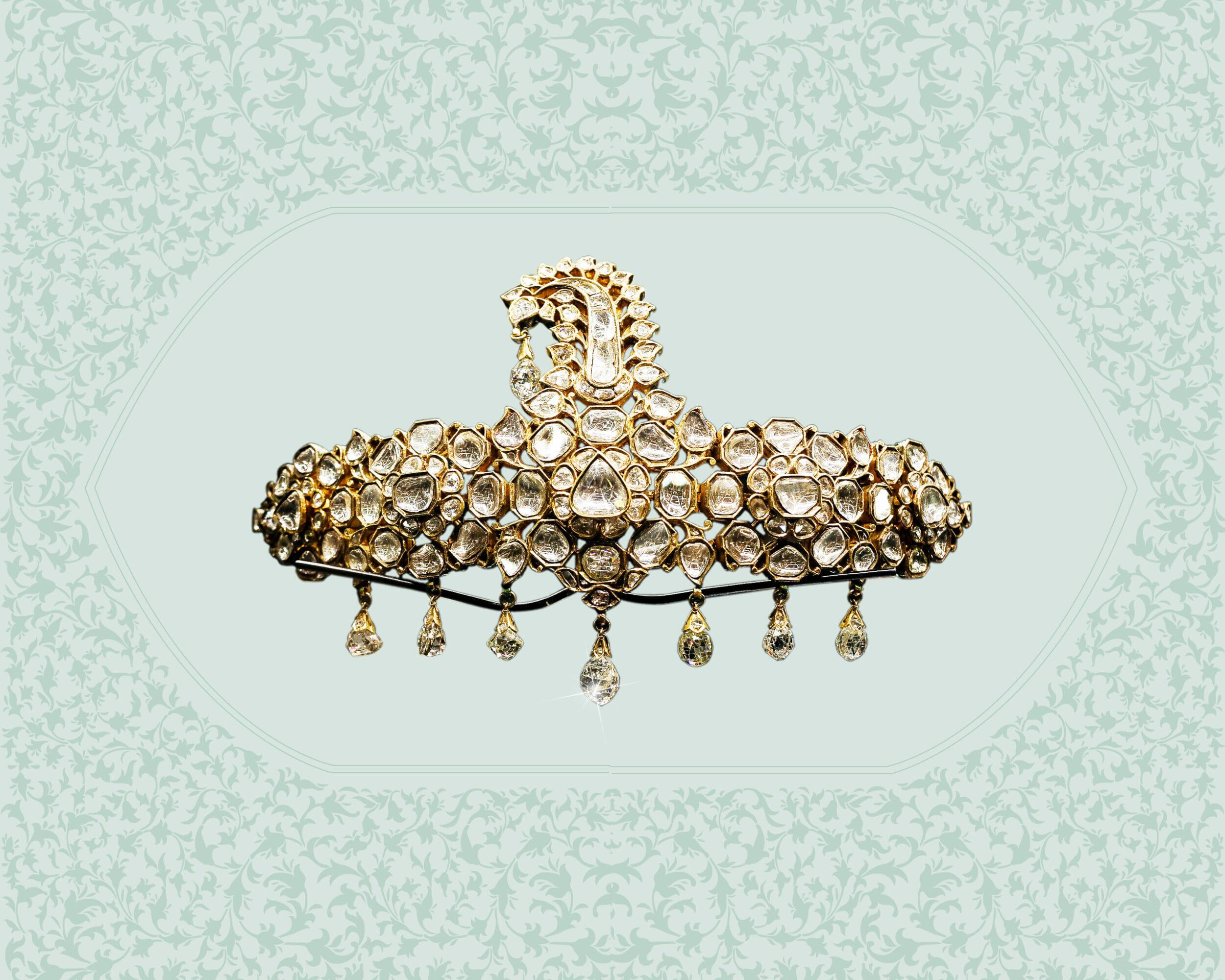 The Glimmering Splendours of the Al-Thani collection