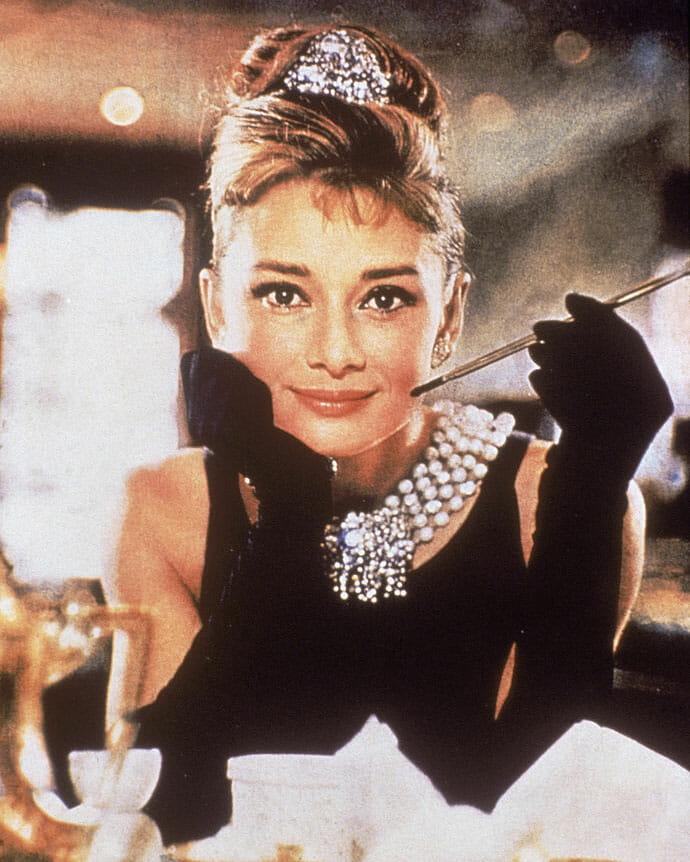 10 Halloween Costume Ideas Where Diamonds Are the Star 1 Halloween Costume Ideas diamonds Audrey Hepburn's Breakfast at Tiffany's Holly Golightly