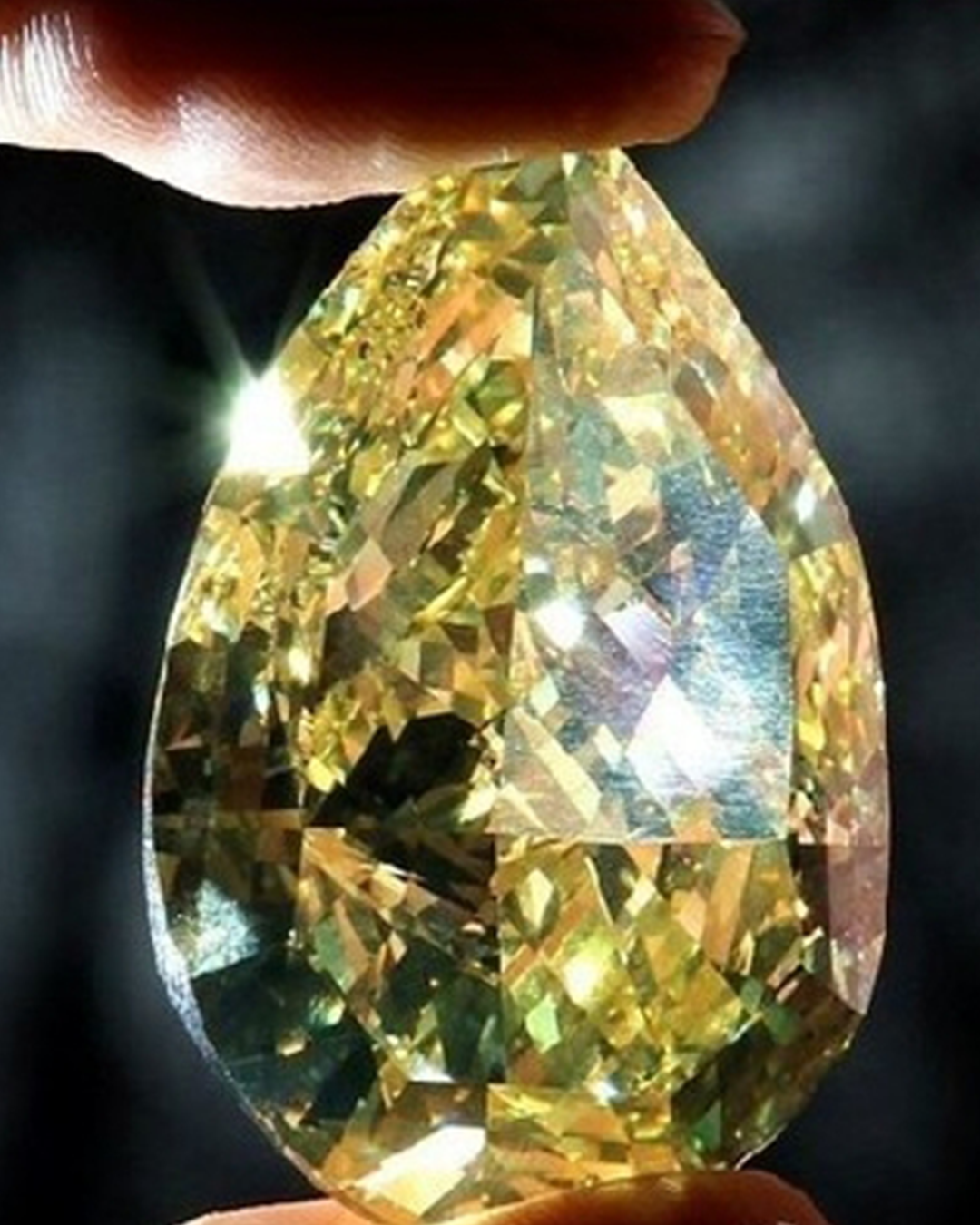 Diamond Hall of Fame: The Sancy Diamond’s Scandalous and Storied Past 5 Diamond Hall of Fame: The Sancy Diamond’s Scandalous and Storied Past