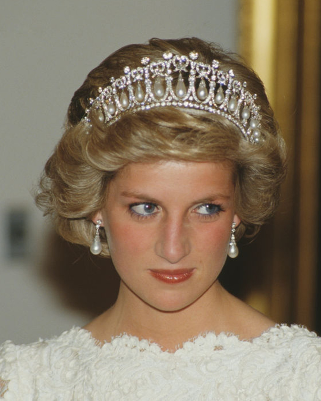 princess diana jewelry spencer pearl diamond earrings