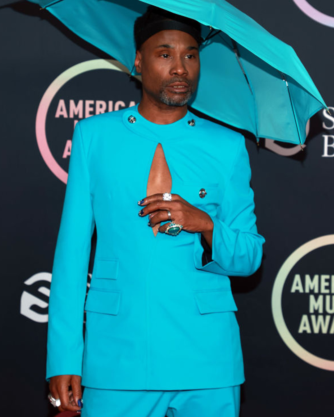 2021 American Music Awards: The Best Jewelry Looks 12 2021 American Music Awards: The Best Jewelry Looks