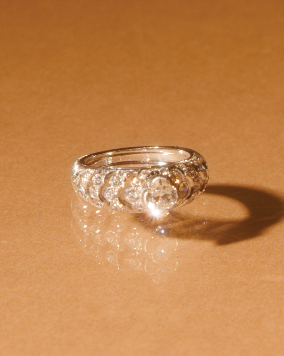 Buccellati-cut diamond “Ventaglio” ring.