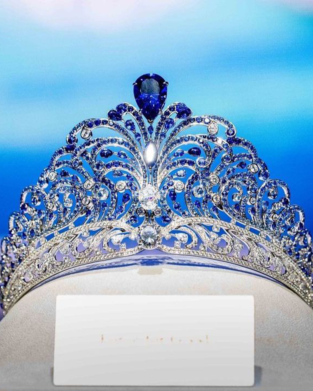 Miss Universe Diamond Crowns