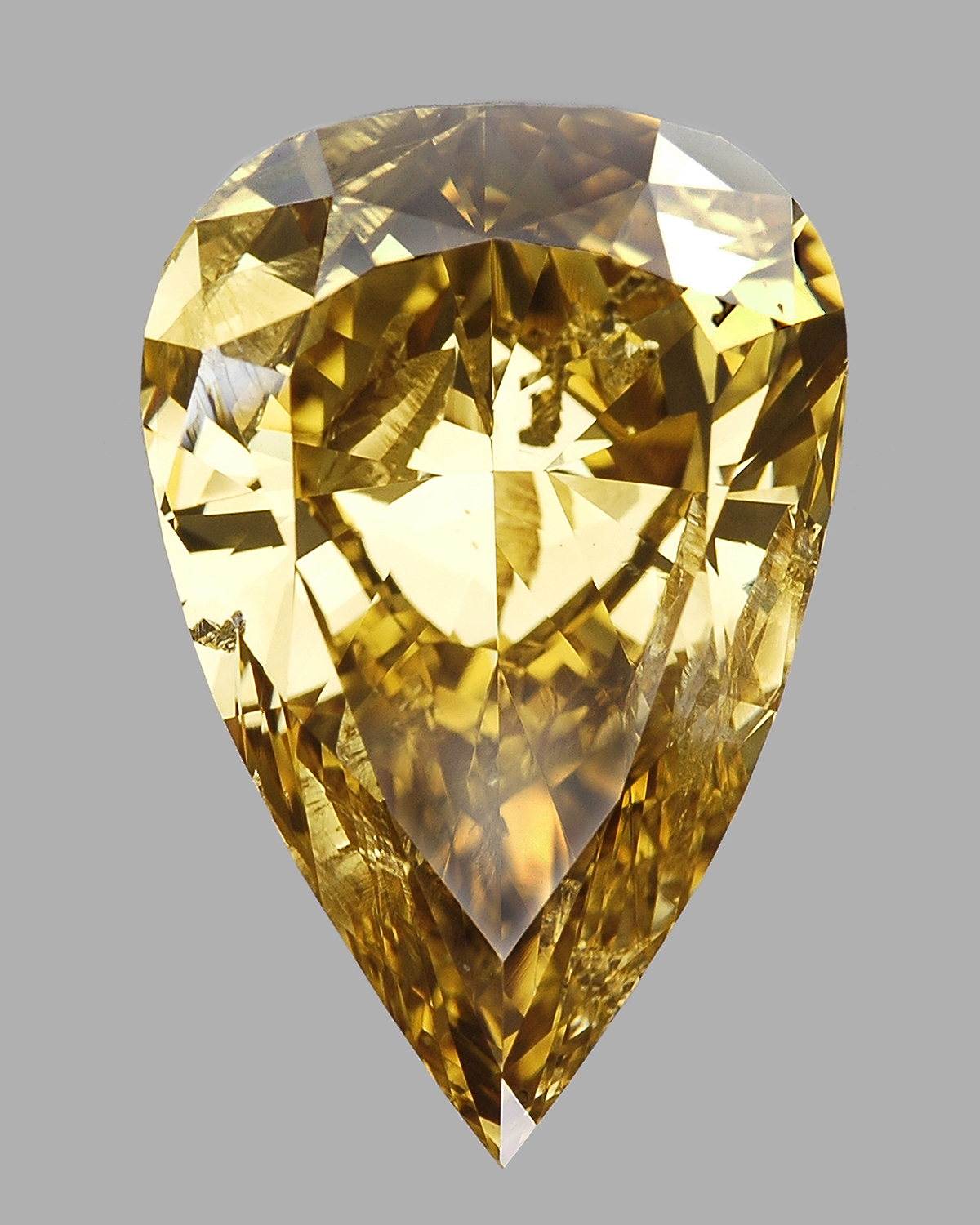 Chameleon Diamonds: The Definition of Ever-Changing Beauty - Only