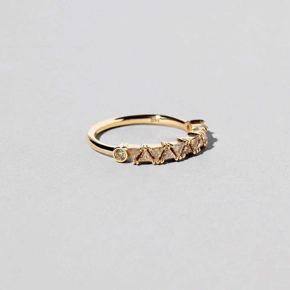 champange diamond ring