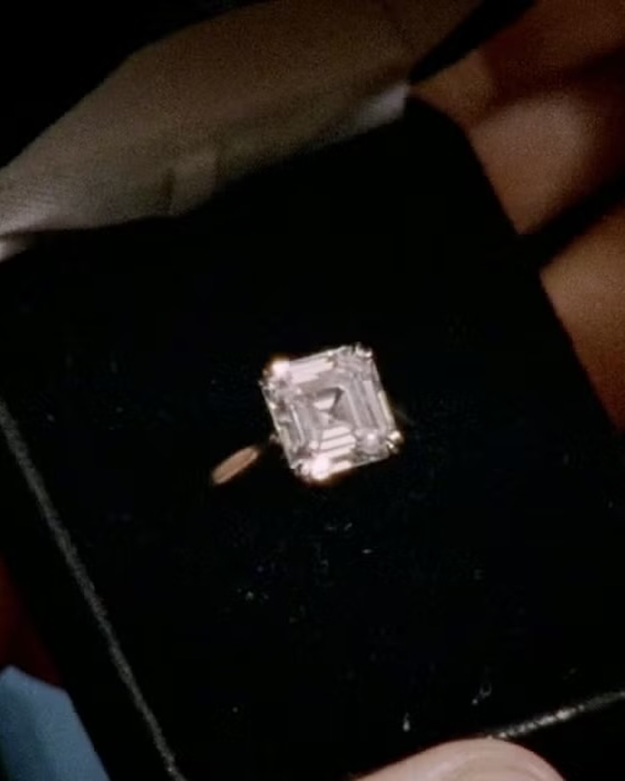 Carrie Bradshaw's Best Jewelry In ‘And Just Like That…’ and ‘Sex and The City’