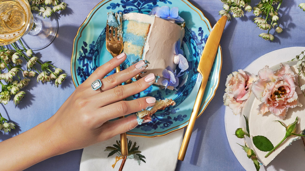 5 Ways to Make Your Engagement Ring Look Bigger Only Natural Diamonds