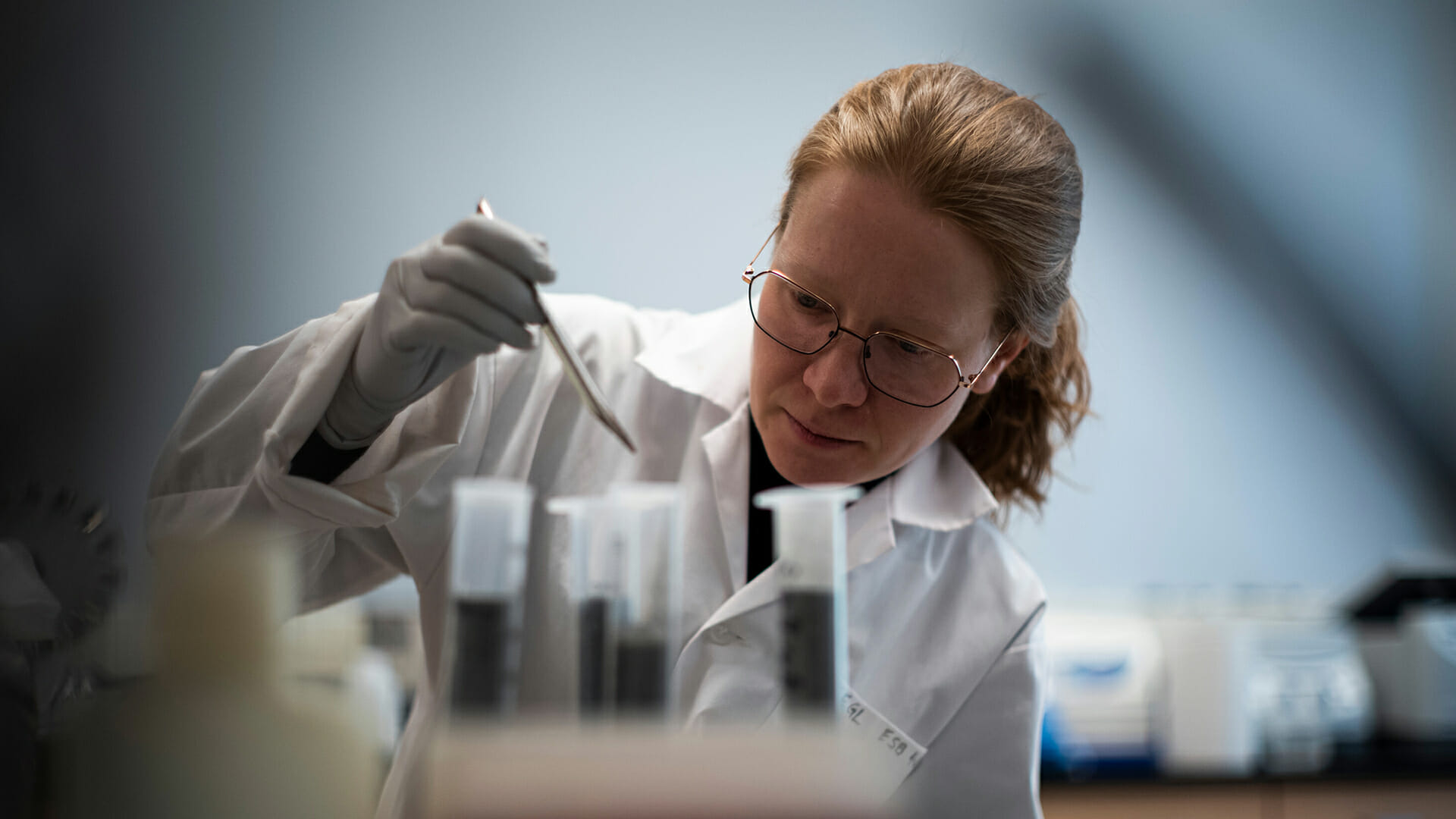 Journée de la Terre : Cette Scientifique Nous Dévoile la Vérité sur les Diamants Durables 5 earth day sustainable diamonds kimberlite university alberta edmonton
