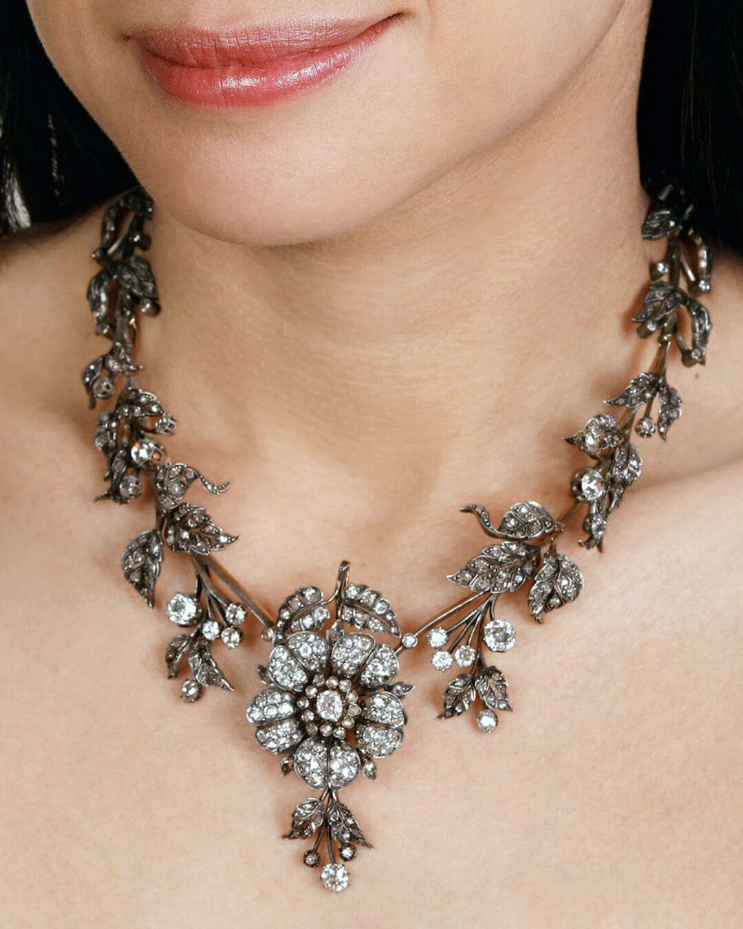 phillips jewelry auction diamond necklace