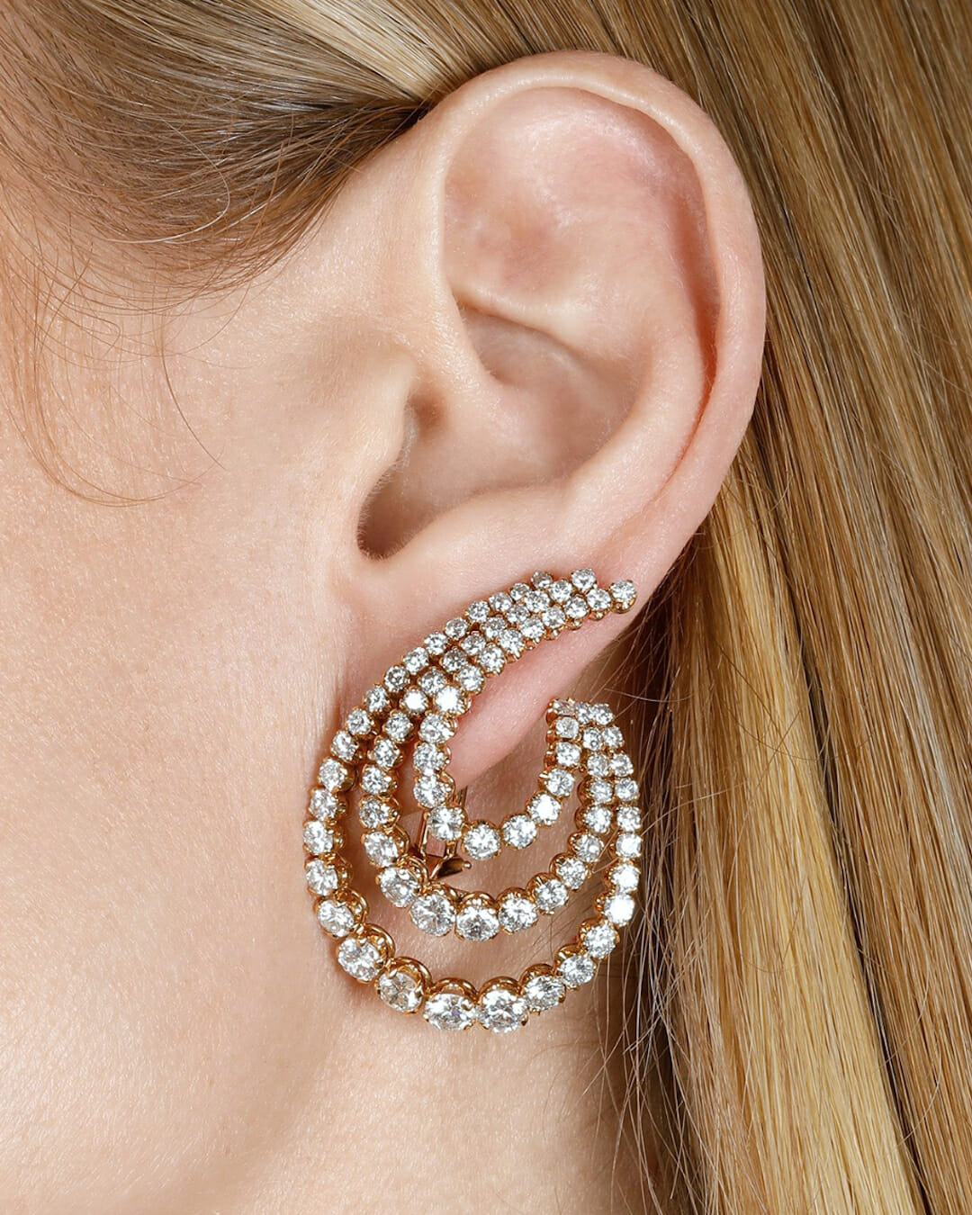 phillips jewelry auction diamond  earrings