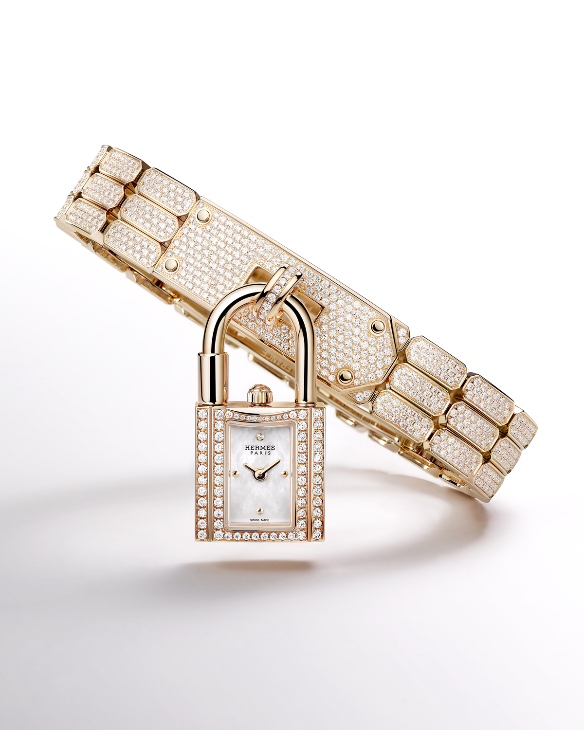 The Hermès Kelly watches and wonders geneva diamonds 