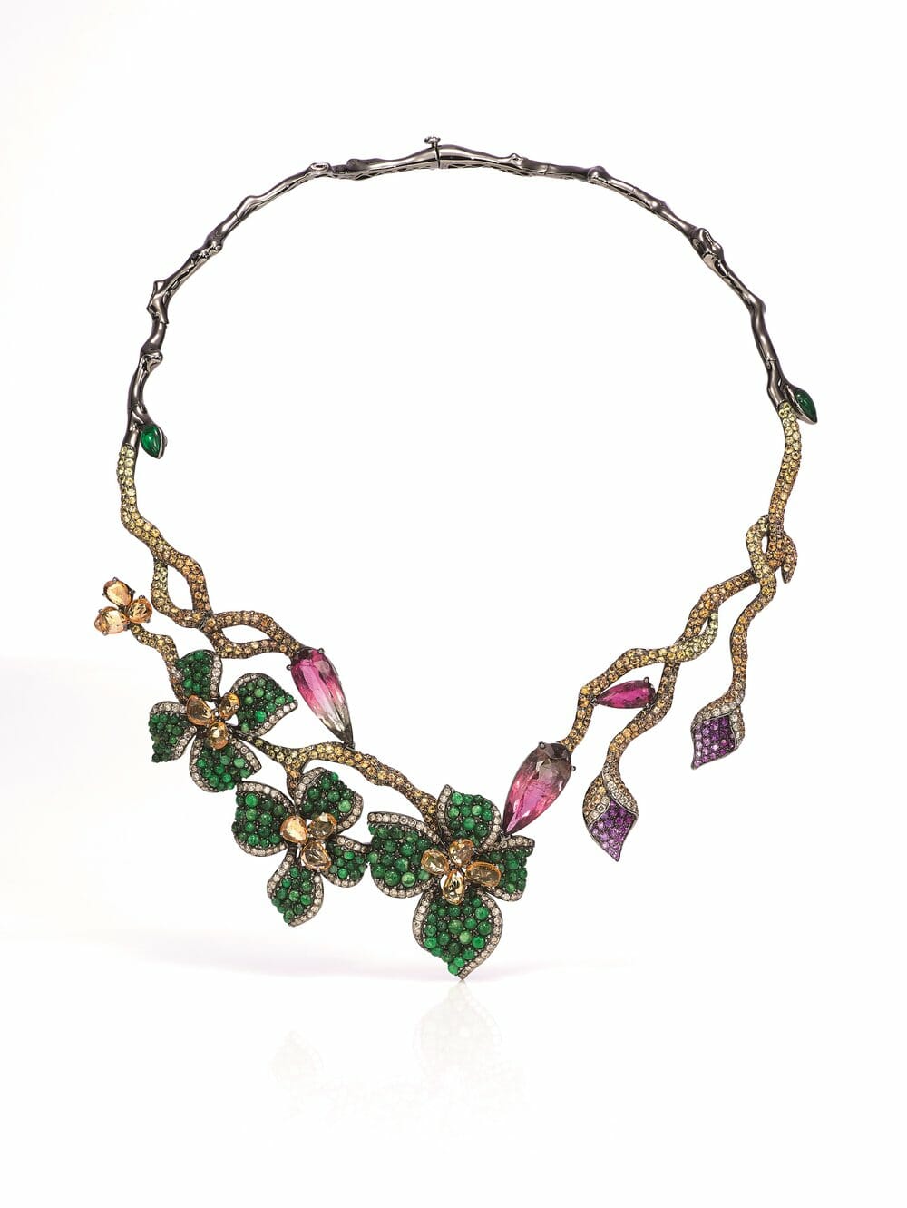 5 Chinese Designers Making Innovative Diamond Jewelry 5 5 Chinese Designers Making Innovative Diamond Jewelry