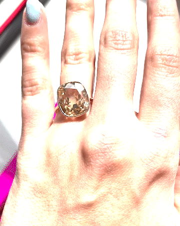 Lorraine Schwartz brown diamond ring