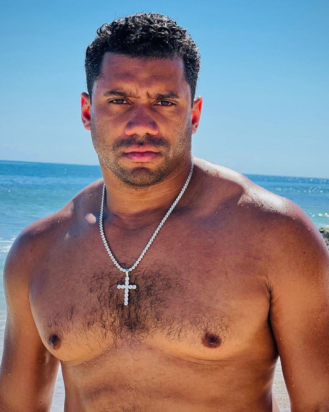 russell wilson celebrity fathers day diamond jewelry men's