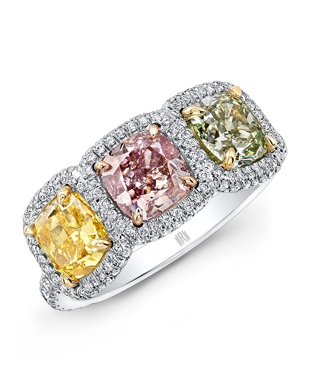 How The Rahaminov Diamond Family Became A Celebrity Styling Staple 3 How The Rahaminov Diamond Family Became A Celebrity Styling Staple