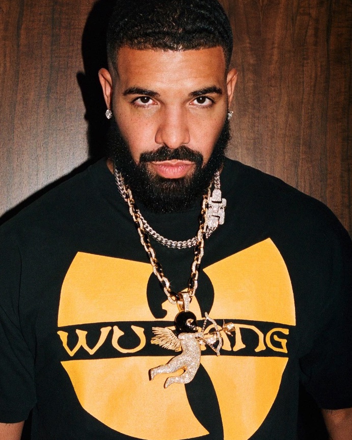 12 Celebrity Dads with the Coolest Diamond Jewellery Style 6 12 Celebrity Dads with the Coolest Diamond Jewellery Style