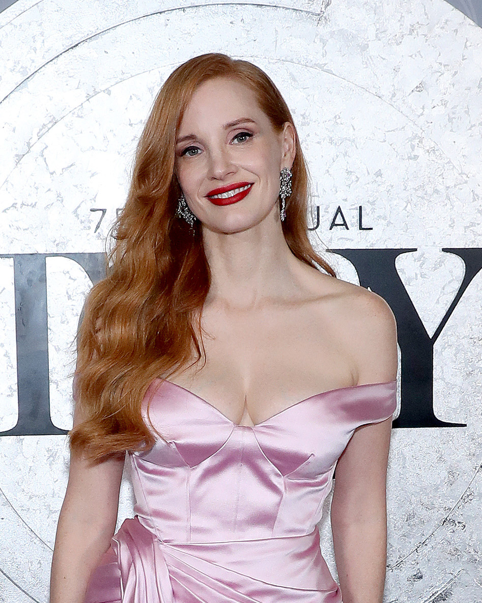 tonys 2022 diamond jewelry red carpet looks