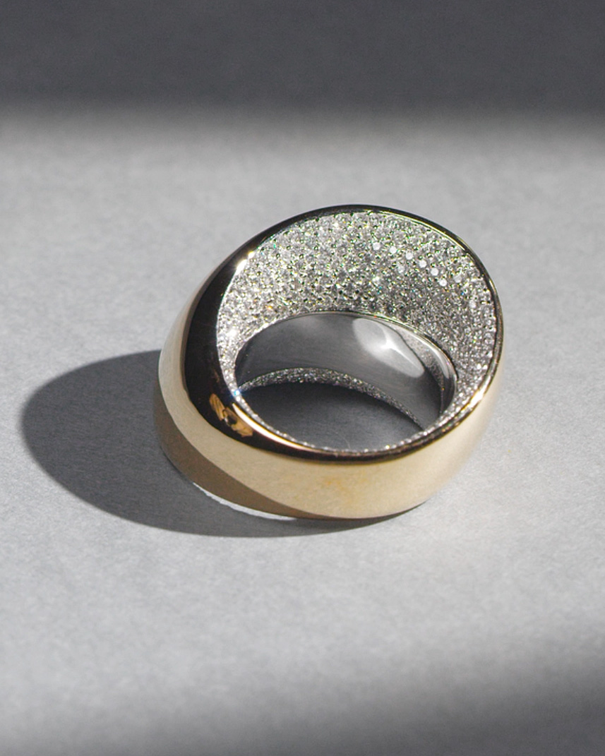 Vhernier diamond jewelry pirouette ring