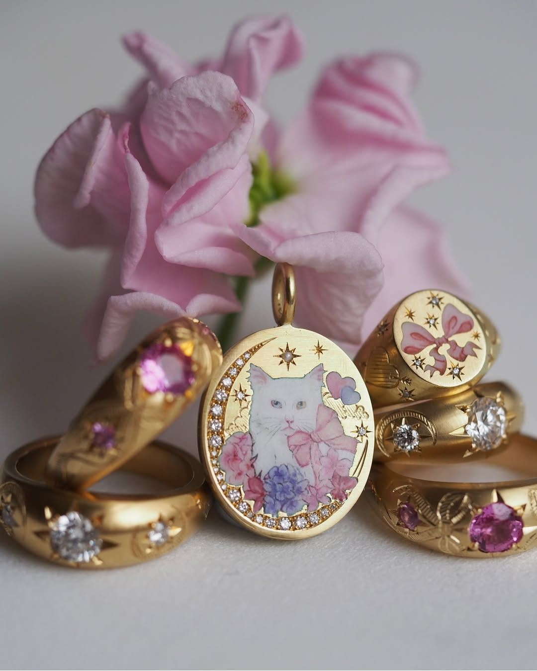 The Designers Making Pet Memorials Jewelry Chic and Sentimental