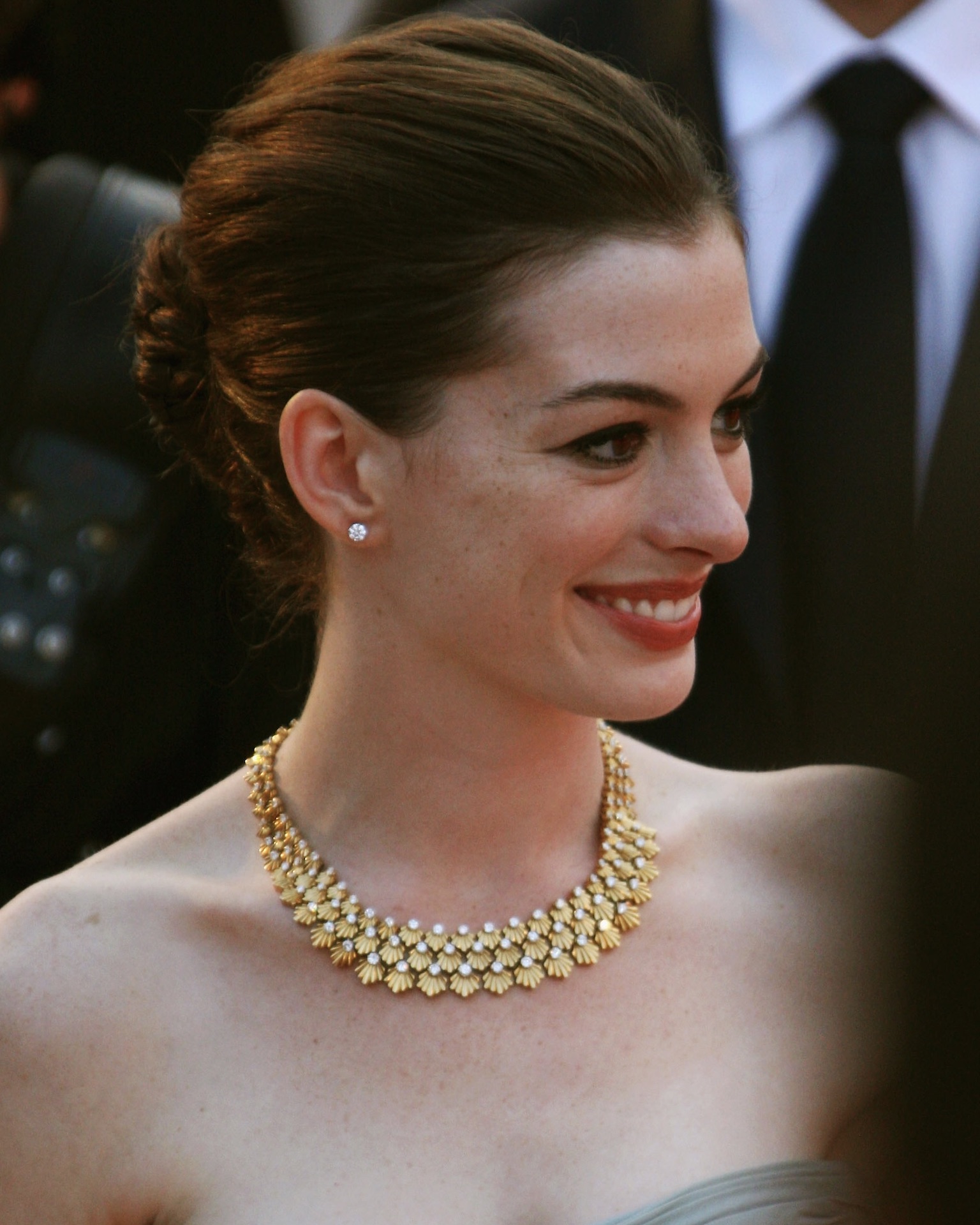 The Most Iconic Jewelry Moments in the History of the Venice Film Festival 28 The Most Iconic Jewelry Moments in the History of the Venice Film Festival
