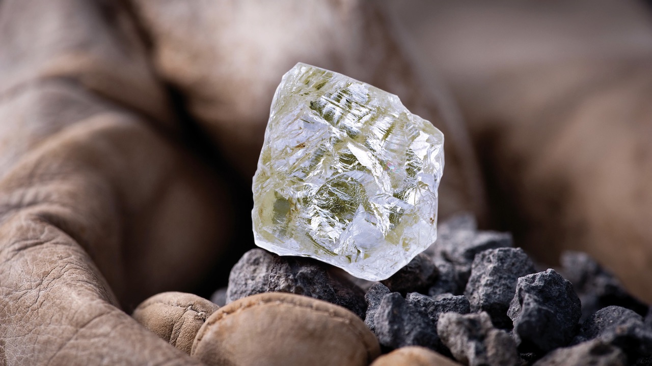 How Are Diamonds Formed? Learn from a Leading GIA Scientist 1 How Are Diamonds Formed? Learn from a Leading GIA Scientist