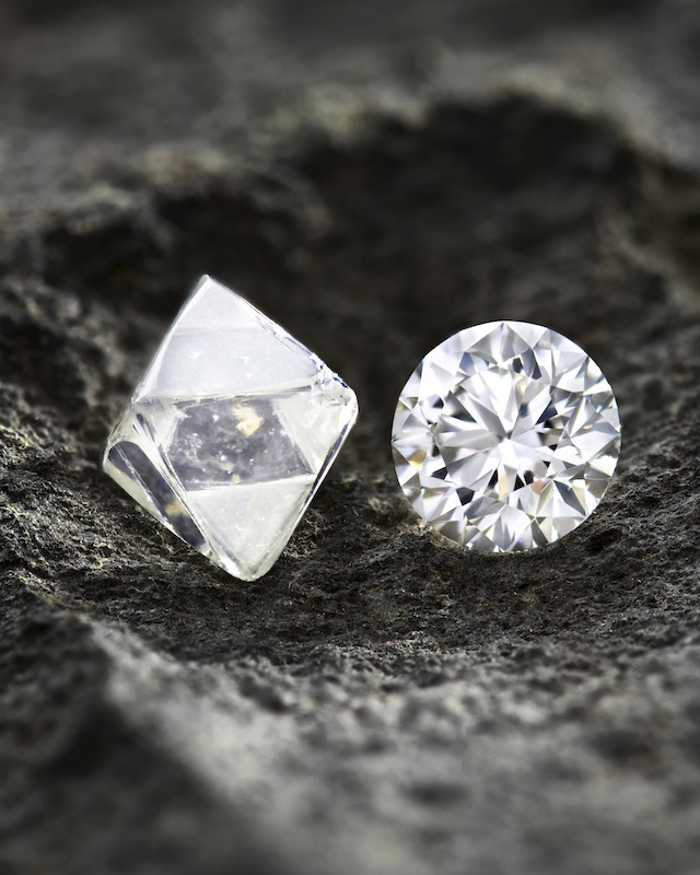 Natural vs lab-grown diamonds differences explained