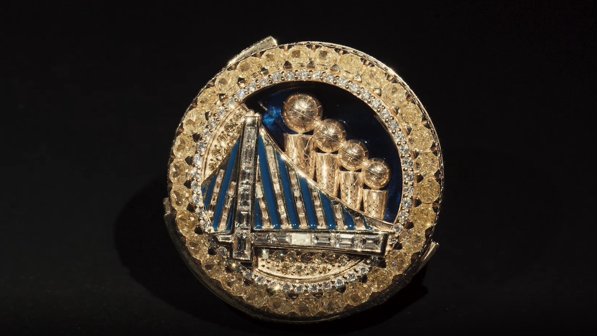 Golden State Warriors Championship Ring Features 16 Carats of Yellow and  White Diamonds - Only Natural Diamonds