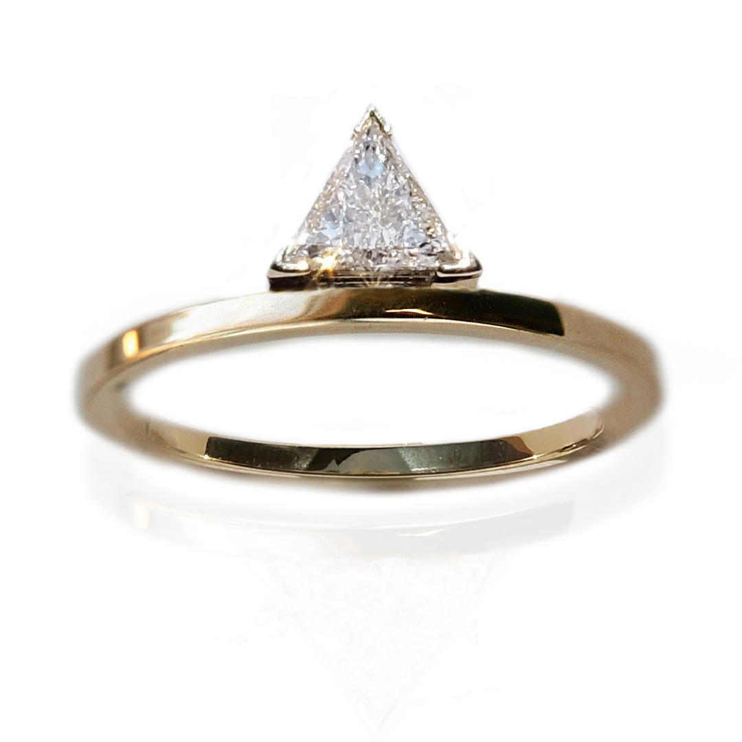 trillion-cut diamonds engagement ring
